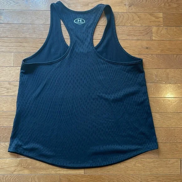 Under Armour Black Racerback Tank-heatgear, loose size large, semi-sheer circles - Picture 5 of 6